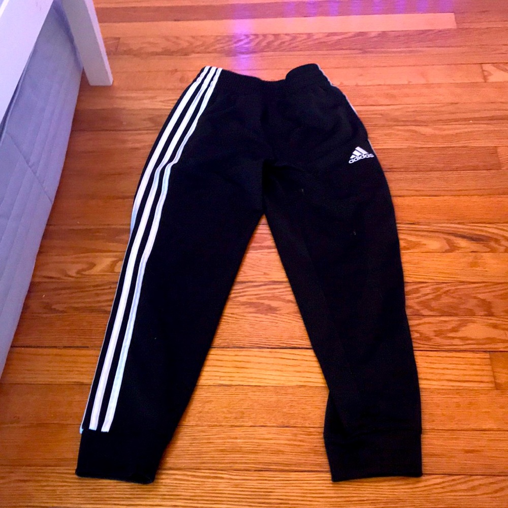 Adidas sweatpants
